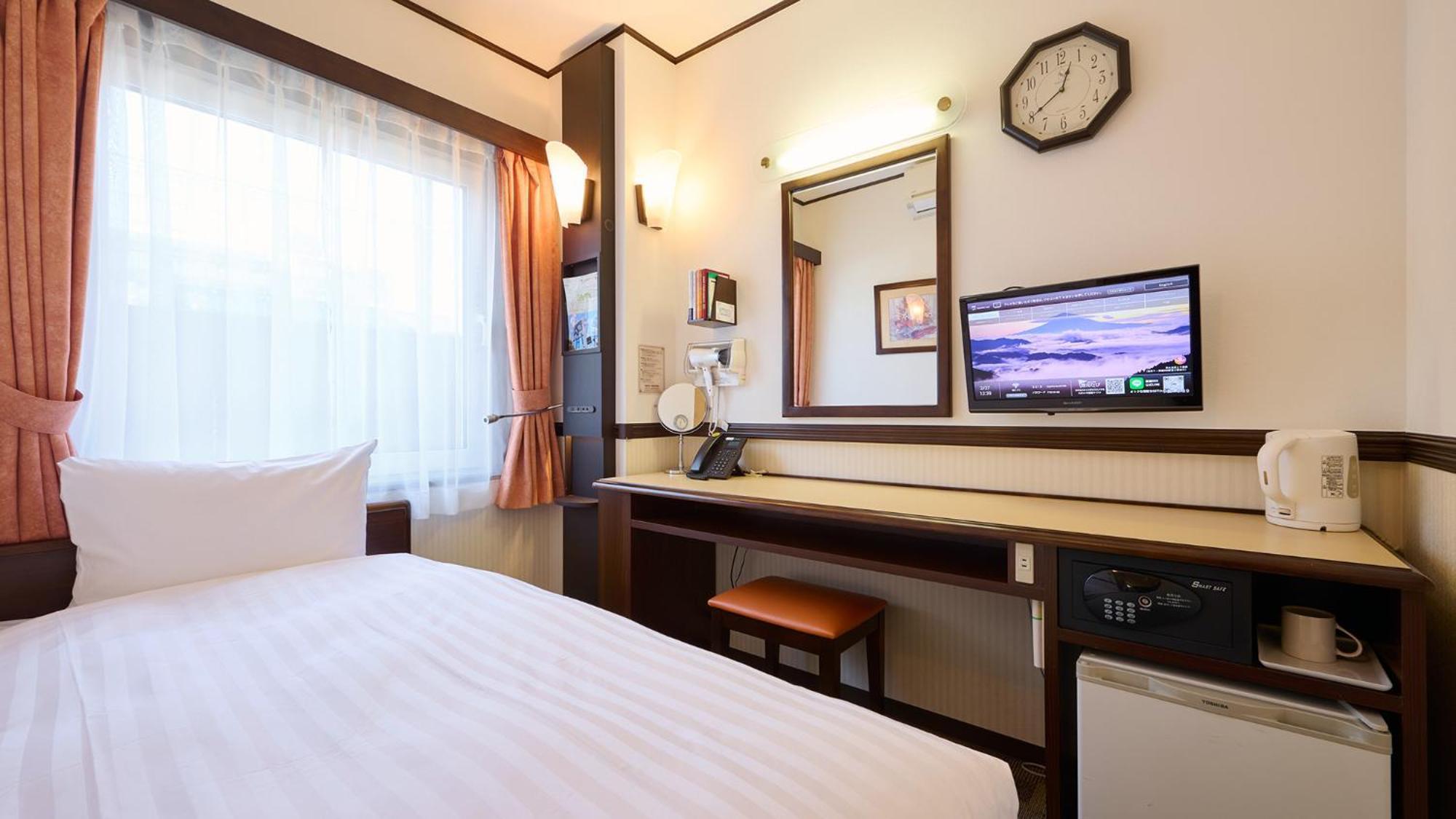 Toyoko Inn Tokyo Akigawa-Eki Kita-Guchi Akiruno Quarto foto